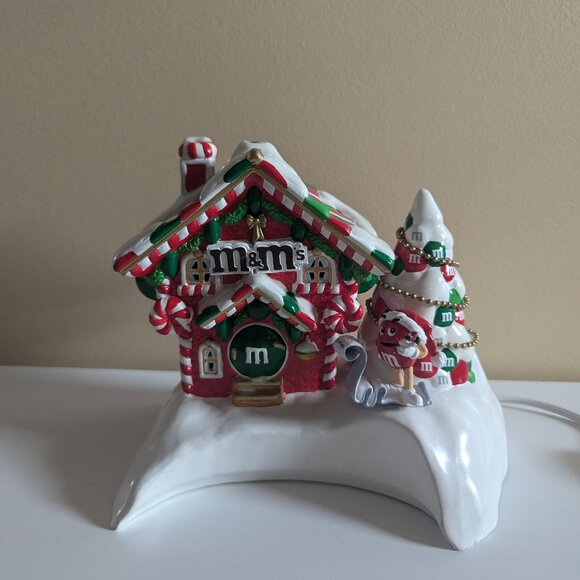 Vintage Other - M&Ms VINTAGE Y2K CERAMIC LIGHT UP CHRISTMAS VILLAGE HOUSE